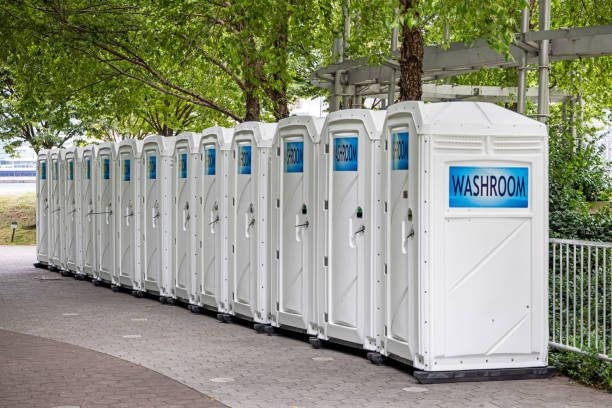 Best Luxury portable toilet rental  in Beverly Hills, MI